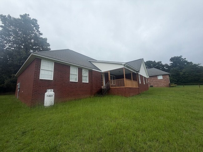Building Photo - 1345 Raccoon Rd