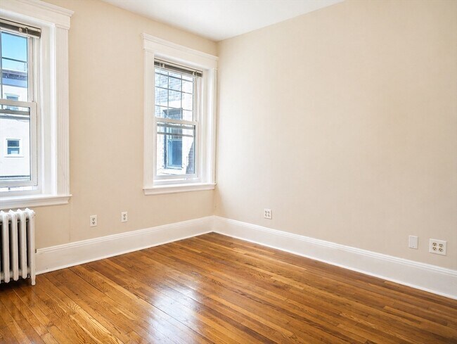 Building Photo - 1177 Commonwealth Ave