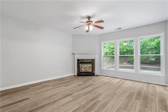 Building Photo - 3526 Harvest Ridge Ln NE