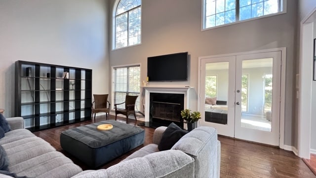 Building Photo - 2003 Clearstream Overlook