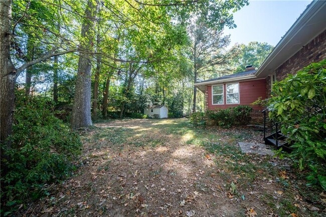 Building Photo - 1501 Diamond Head Dr