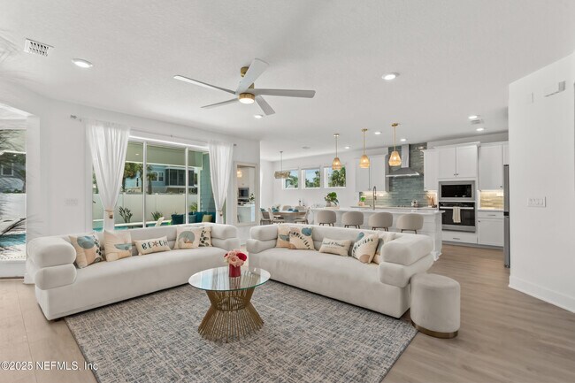 Building Photo - 127 Seaside Vis Ct