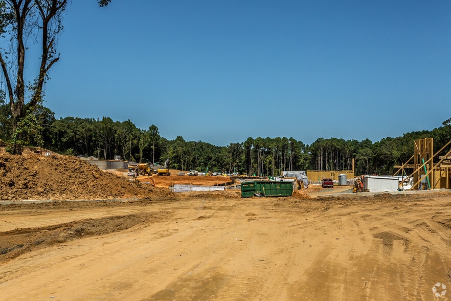 Building Photo - The Hollis Townhomes