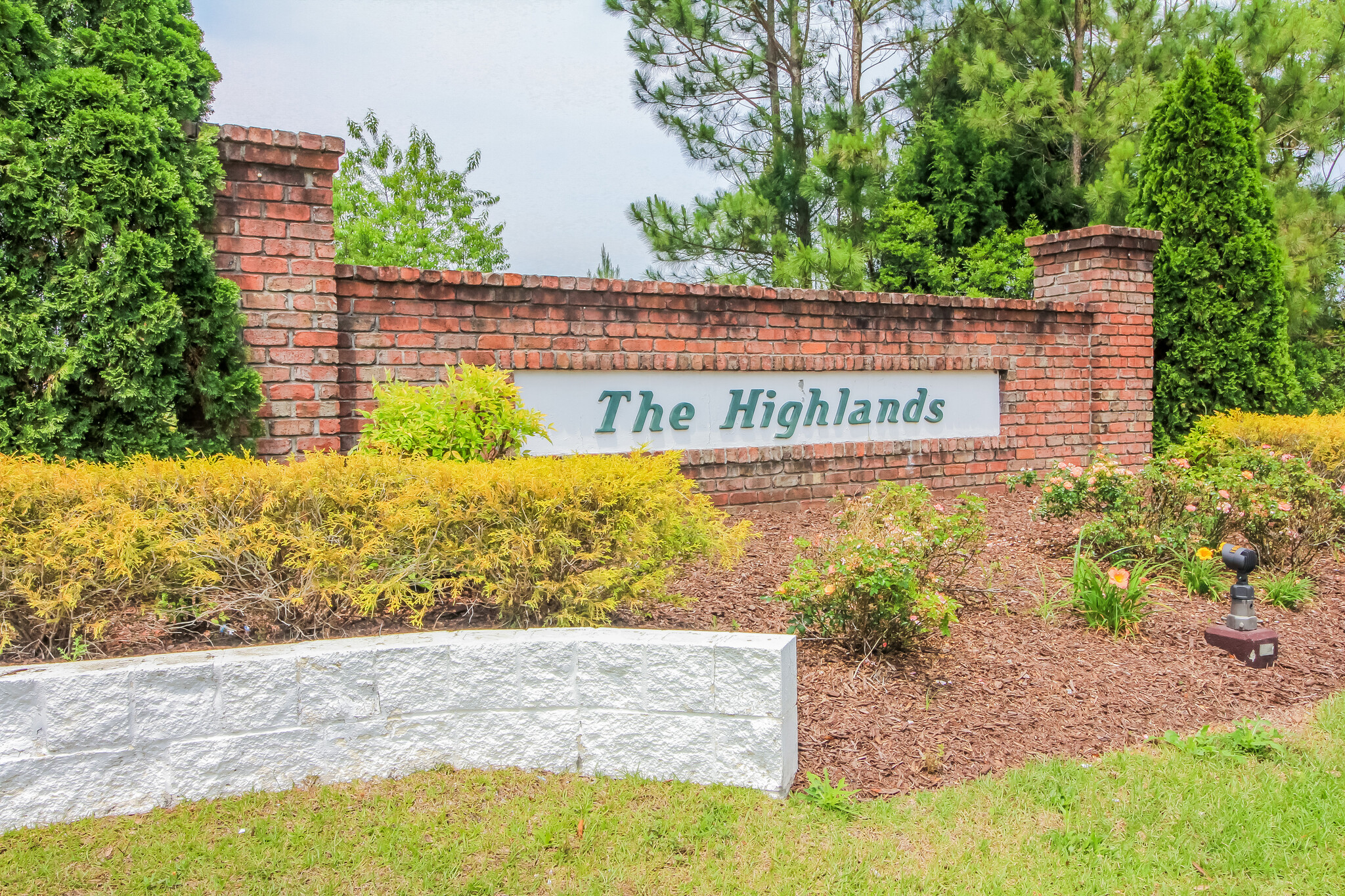 Building Photo - 58 Highland Forest Cir