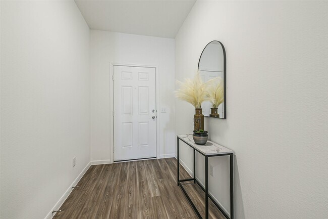 Building Photo - 3075 Clydesdale Dr