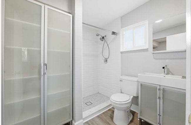 Building Photo - Leila Ave