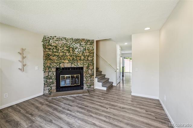 Building Photo - 1732 S Blackhawk Way