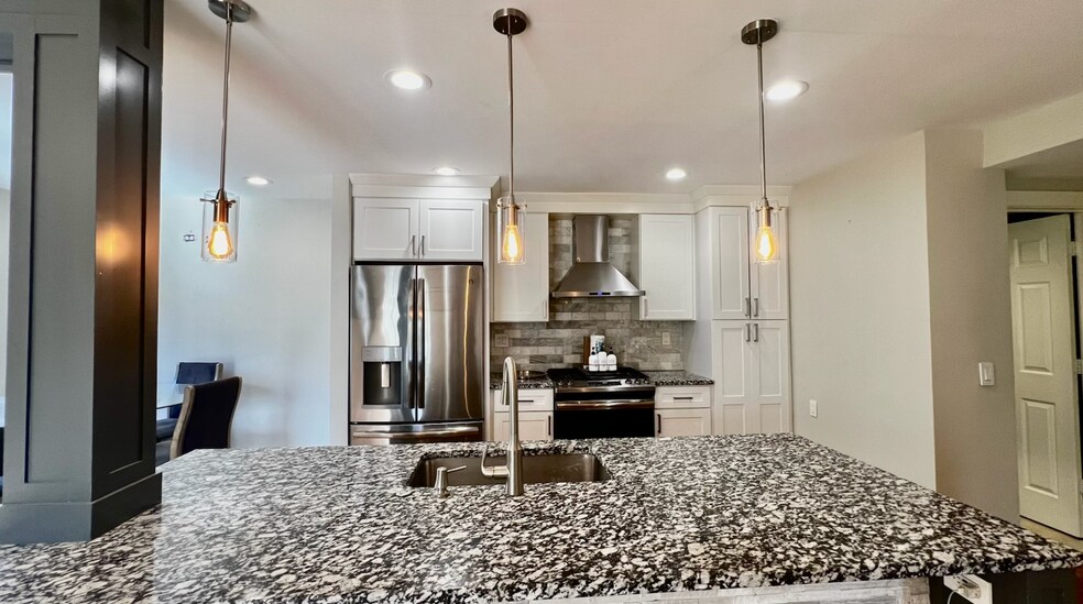 Primary Photo - 8515 Winchester Dr