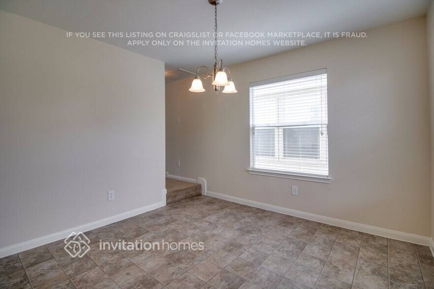 Building Photo - 6337 Mountain Pines Ln