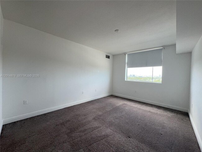 Building Photo - 140 S Dixie Hwy
