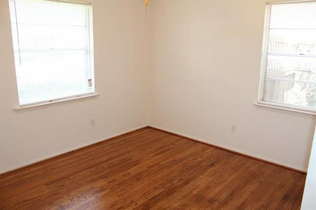 Building Photo - 4614 Hanover Dr