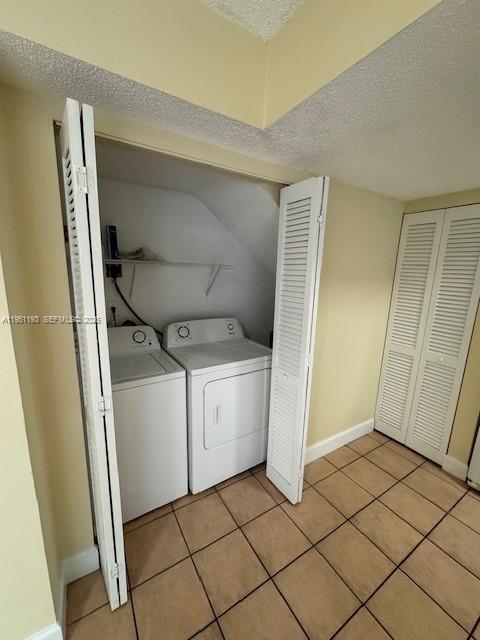 Building Photo - 210 Riviera Cir