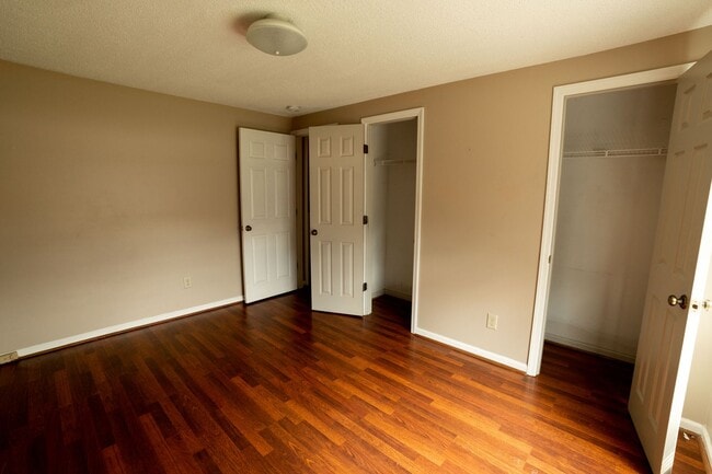 Building Photo - Charming 3-Bedroom Home in Old Hickory
