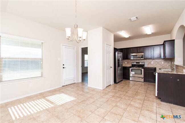 Building Photo - 5304 Waterbank Ln
