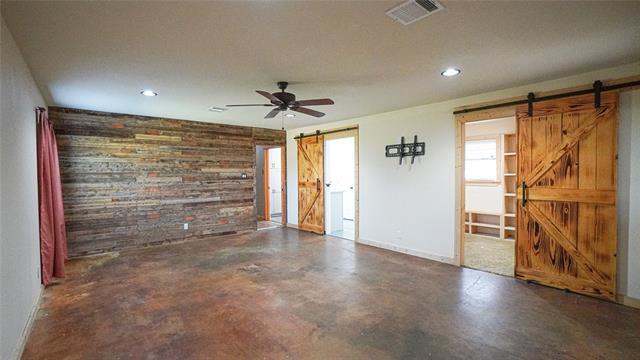 Building Photo - 19761 TX-34