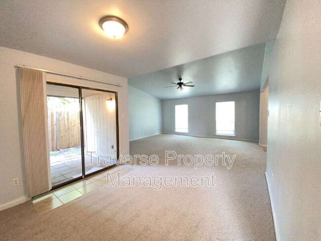 Building Photo - 7414 Emory Oak Ln
