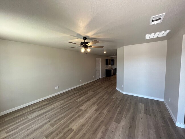 Building Photo - 1207 Bajada St.