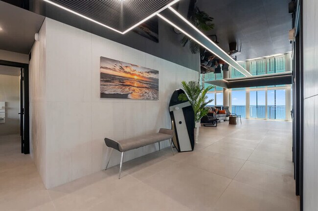 Building Photo - 8743 Thomas Dr