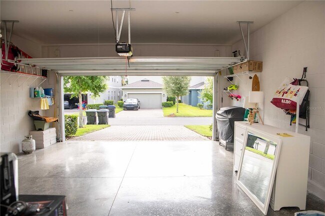 Building Photo - 5963 Glory Bower Dr