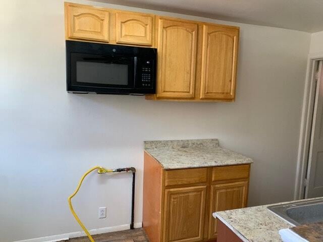 Building Photo - 6407 Eastwood St