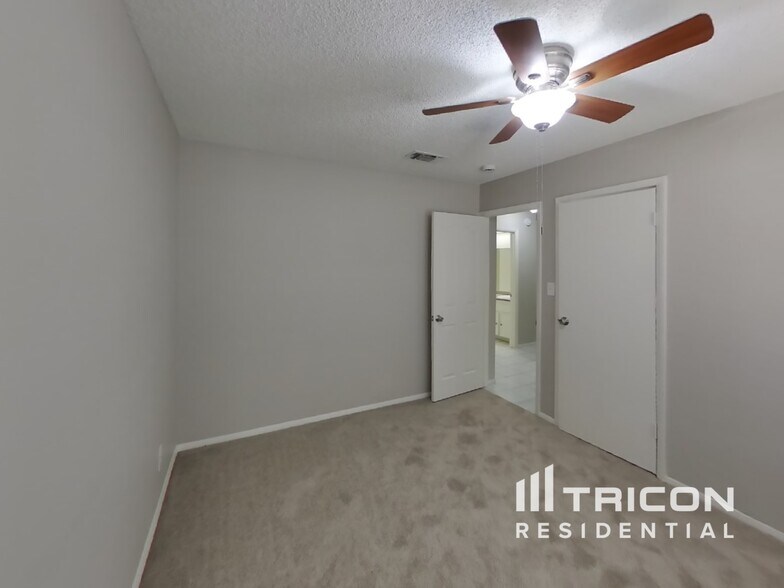 Building Photo - 1848 Muchacha Dr