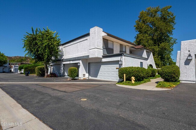 Building Photo - 3623 Summershore Ln