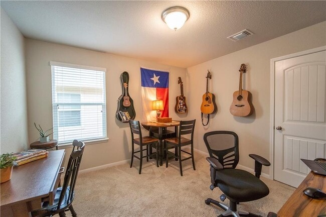 Building Photo - 10406 Hatton Ln