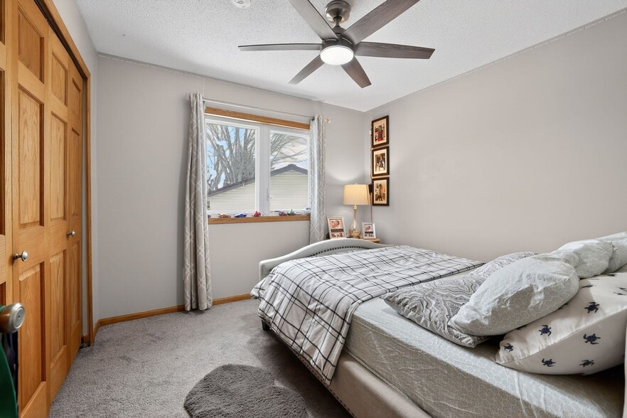 Building Photo - 595 Mercury Cir