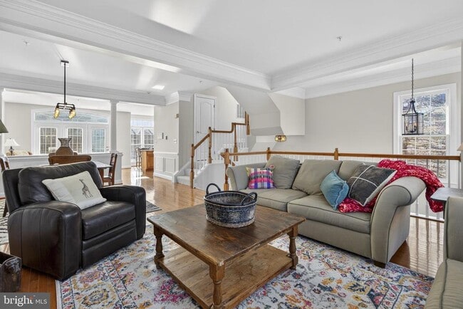 Building Photo - 43789 Water Bay Terrace