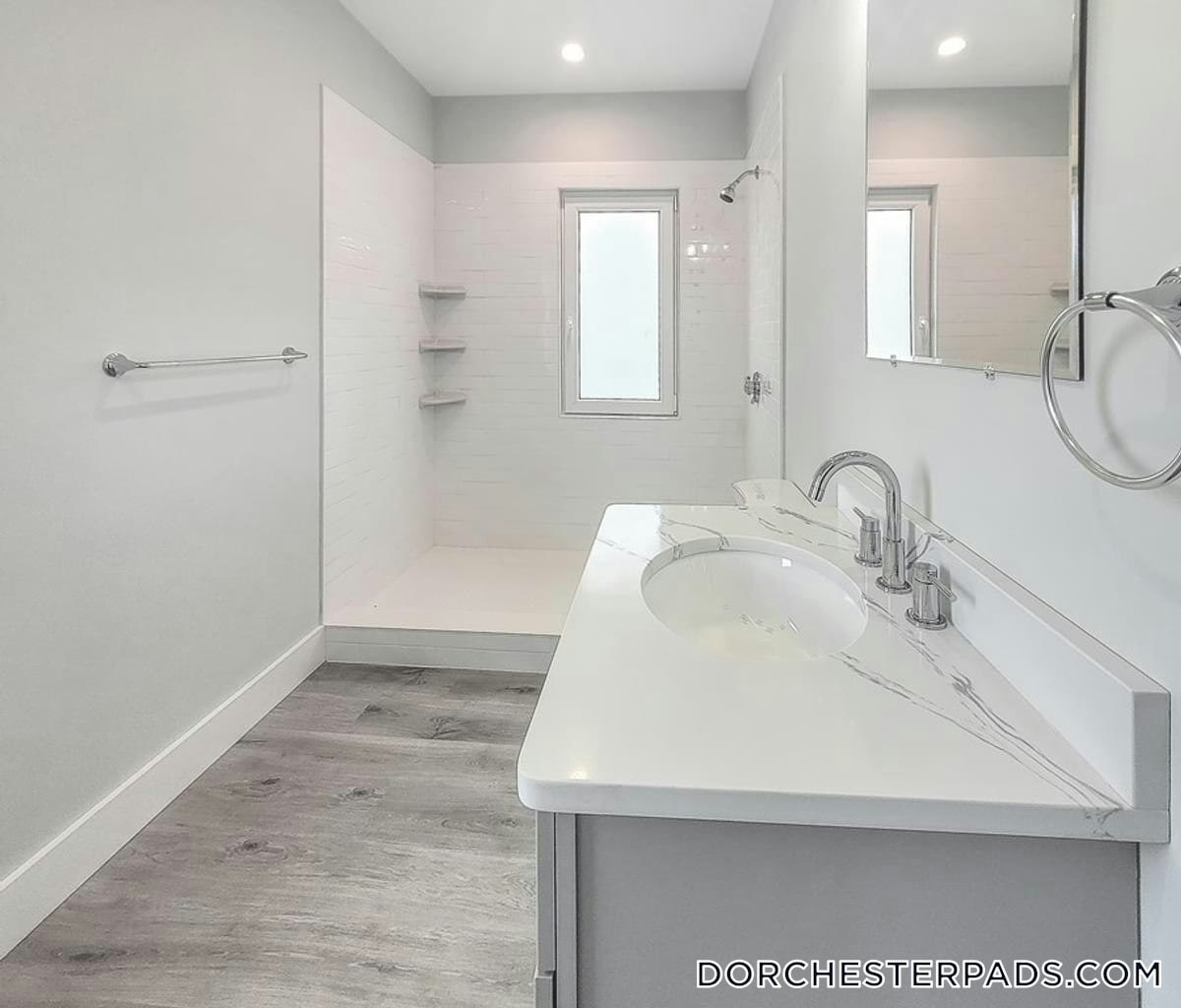 Building Photo - 86 Fayston St