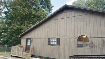 Building Photo - 88 County Road 772