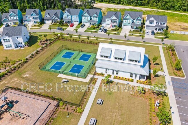 Building Photo - 1223 Homecoming Blvd