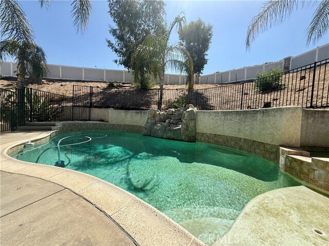 Building Photo - 27577 Echo Canyon Ct