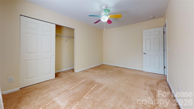 Building Photo - 2102 Big Pine Dr