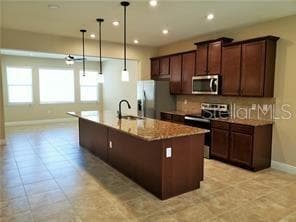 Building Photo - 8085 Glenlloyd Ave