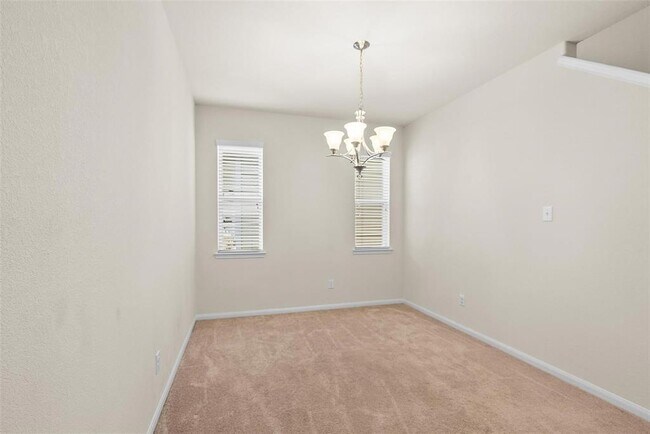 Building Photo - 6439 Wilshire Ridge