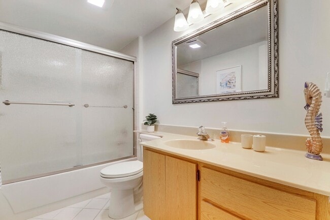Building Photo - 401 S Seas Dr