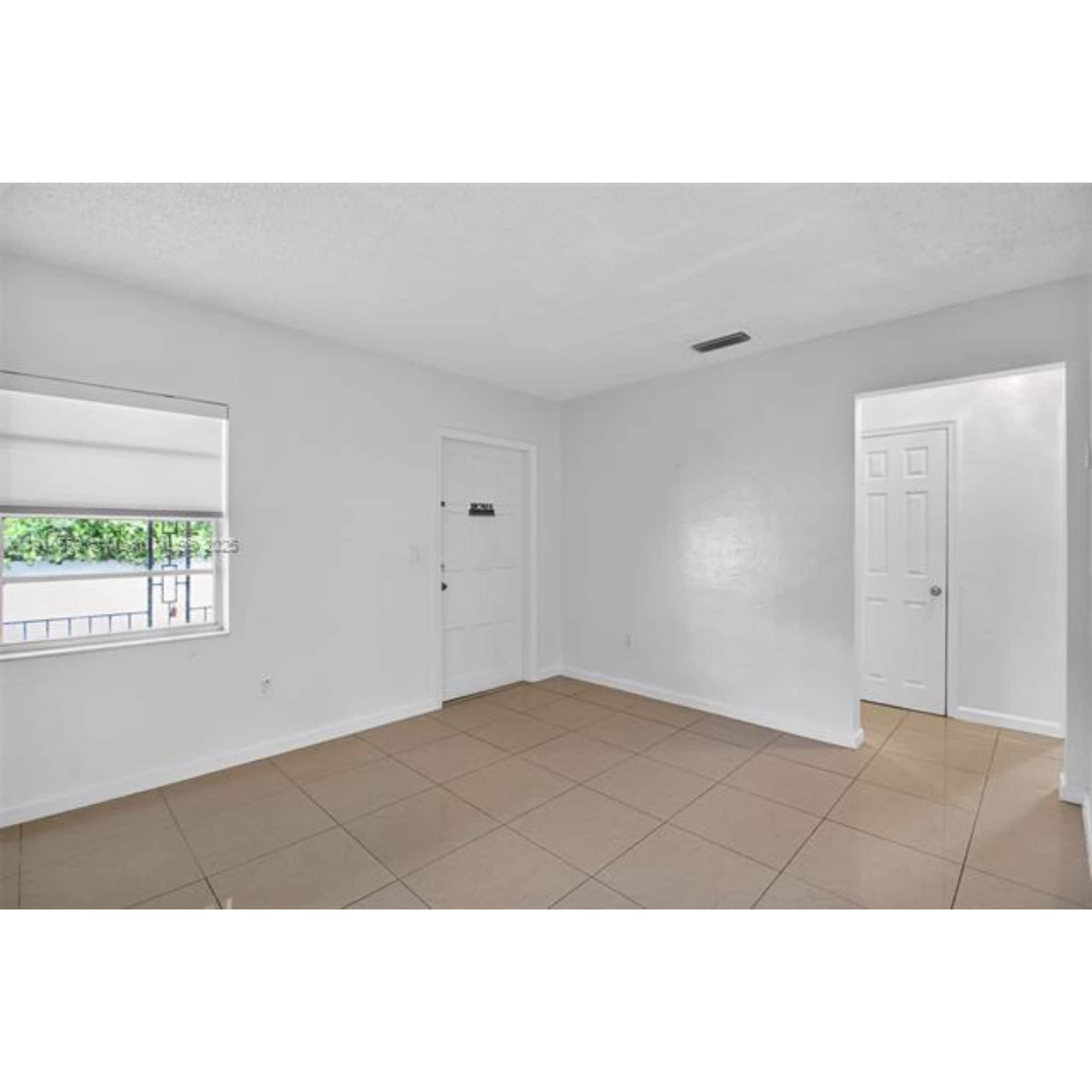 Building Photo - 2744 SW 23rd Ter