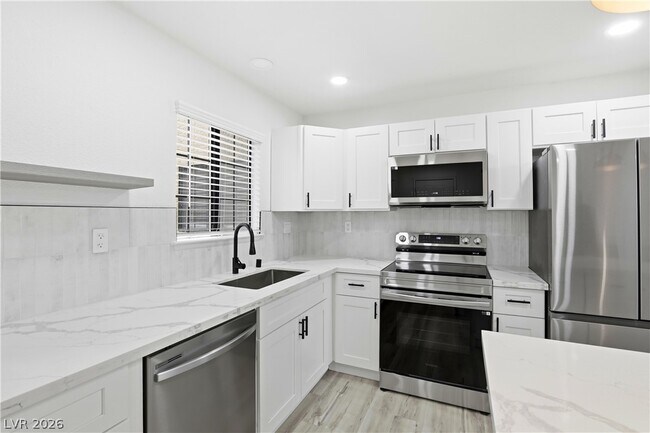 Building Photo - 4120 Gannet Cir