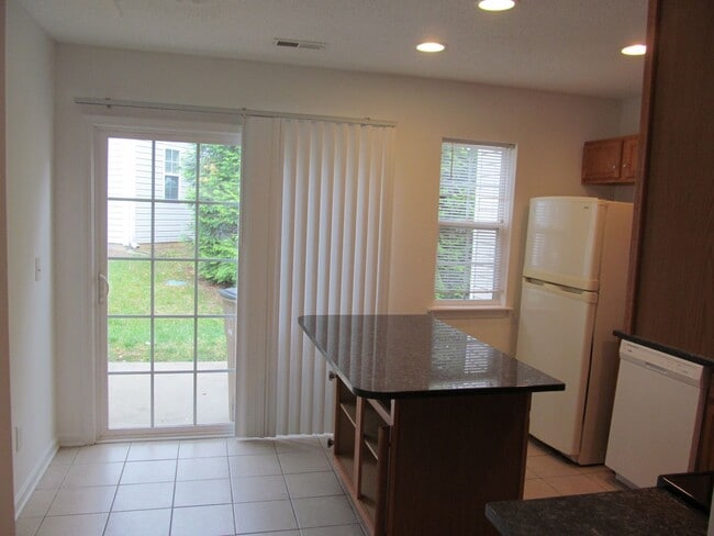 Building Photo - Greensboro Wendover area.