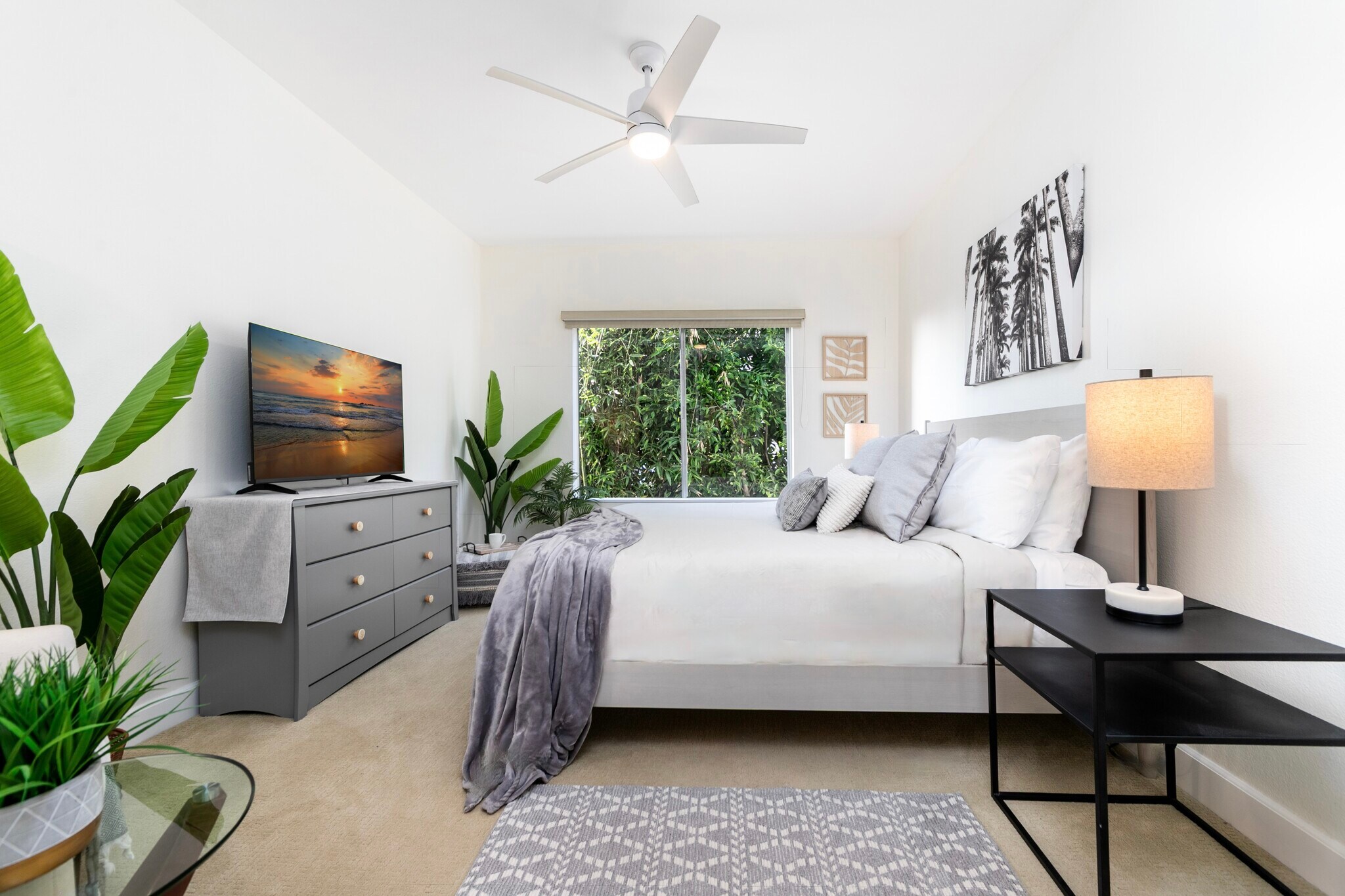 King bedroom with West Elm furnishings, Casper Wave mattress, and 50” Smart TV - 2221 Ocean Ave