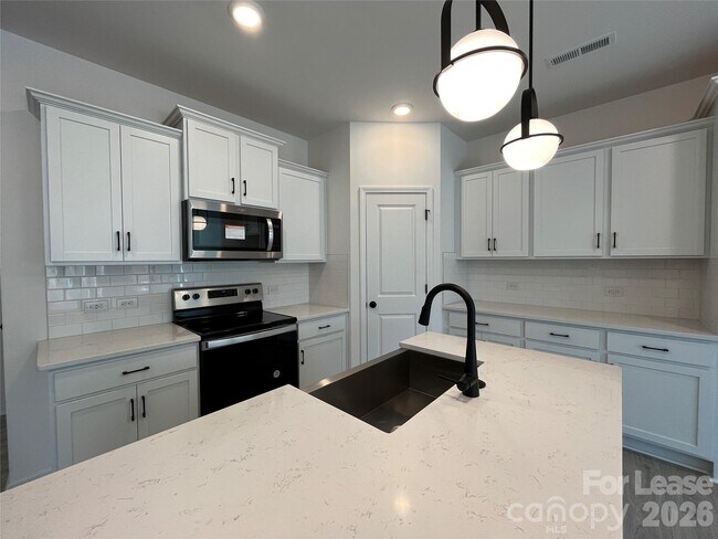 Building Photo - 11031 Pagebrook Ln