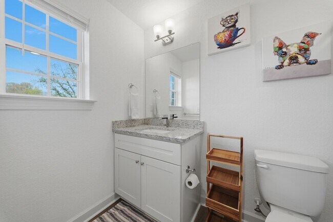 Building Photo - 4331 Pinter Ln