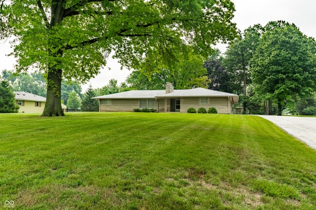 Building Photo - 8071 Allisonville Rd