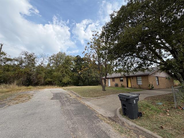Building Photo - 2205 Interurban Blvd