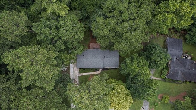 Building Photo - 131 Brookwood Dr SW