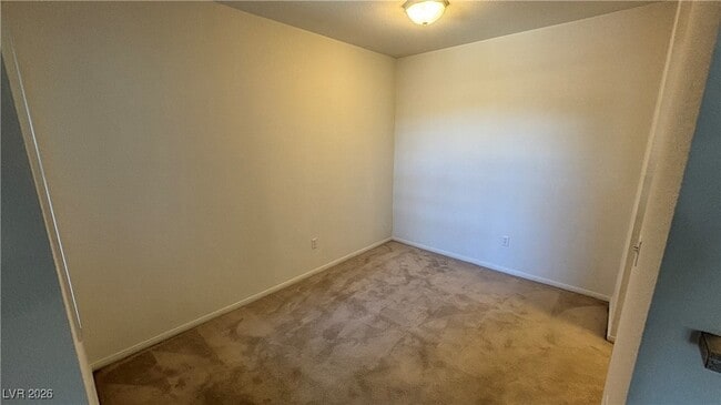 Building Photo - 6955 N Durango Dr