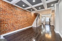 Building Photo - 635 S Lehigh St