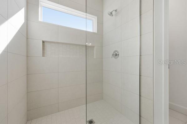 Building Photo - 6726 SW 10th Ln