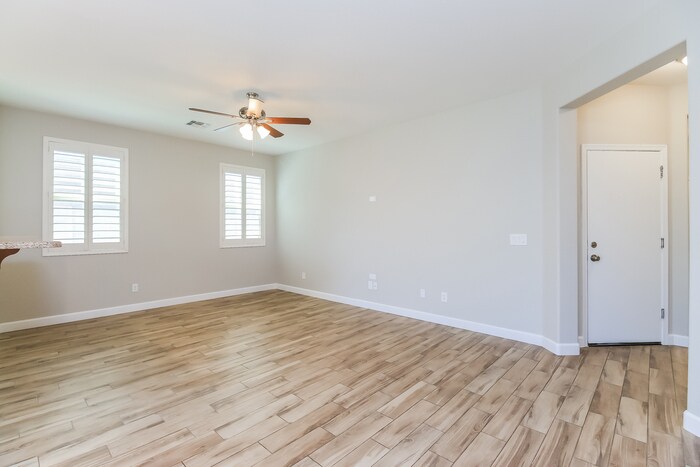 Building Photo - 1711 W Gold Mine Way